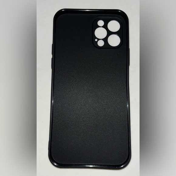 iPhone 12 Pro Flying Butterfly Art Silicone Soft Phone Case NWOT - Picture 4 of 6